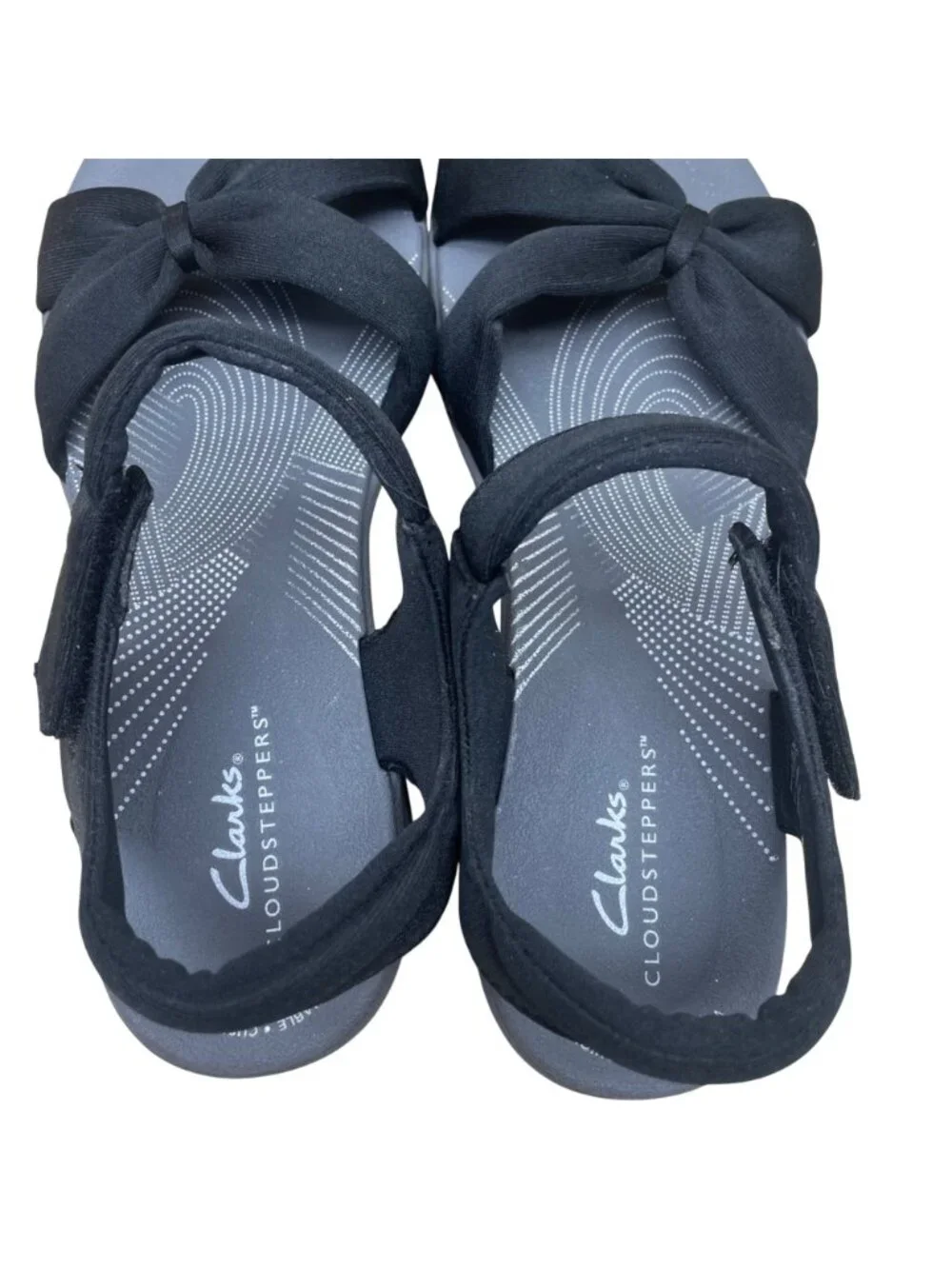 Clarks Women's Black Fabric Adhesive Strap Closure Bow Detail Sandals Size 7.5